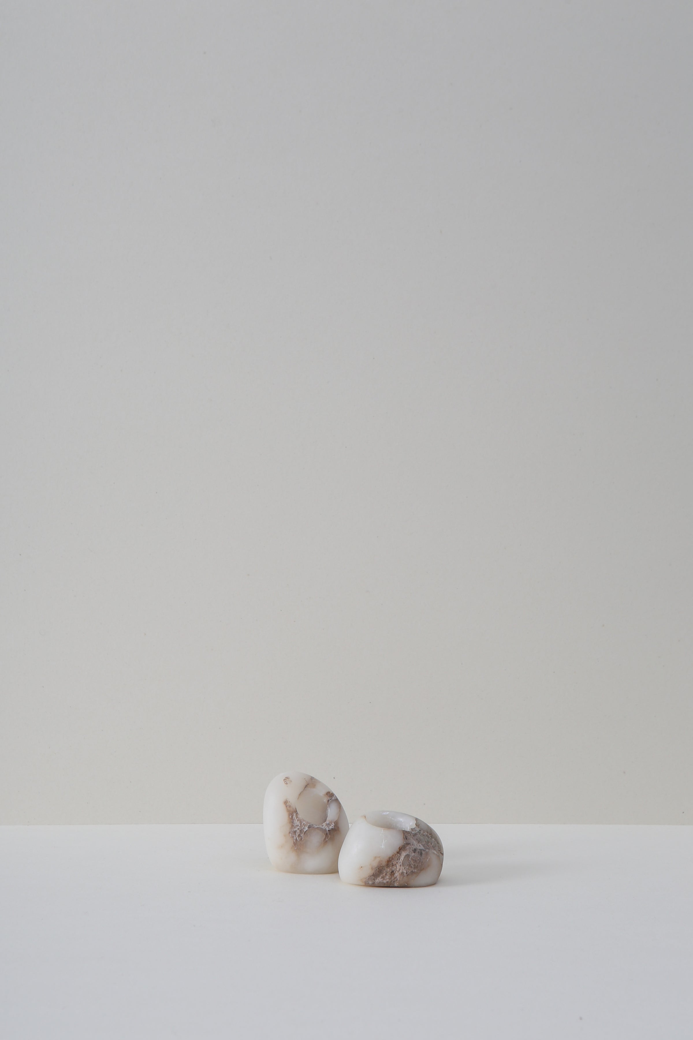 Soft Rock Candle Holder