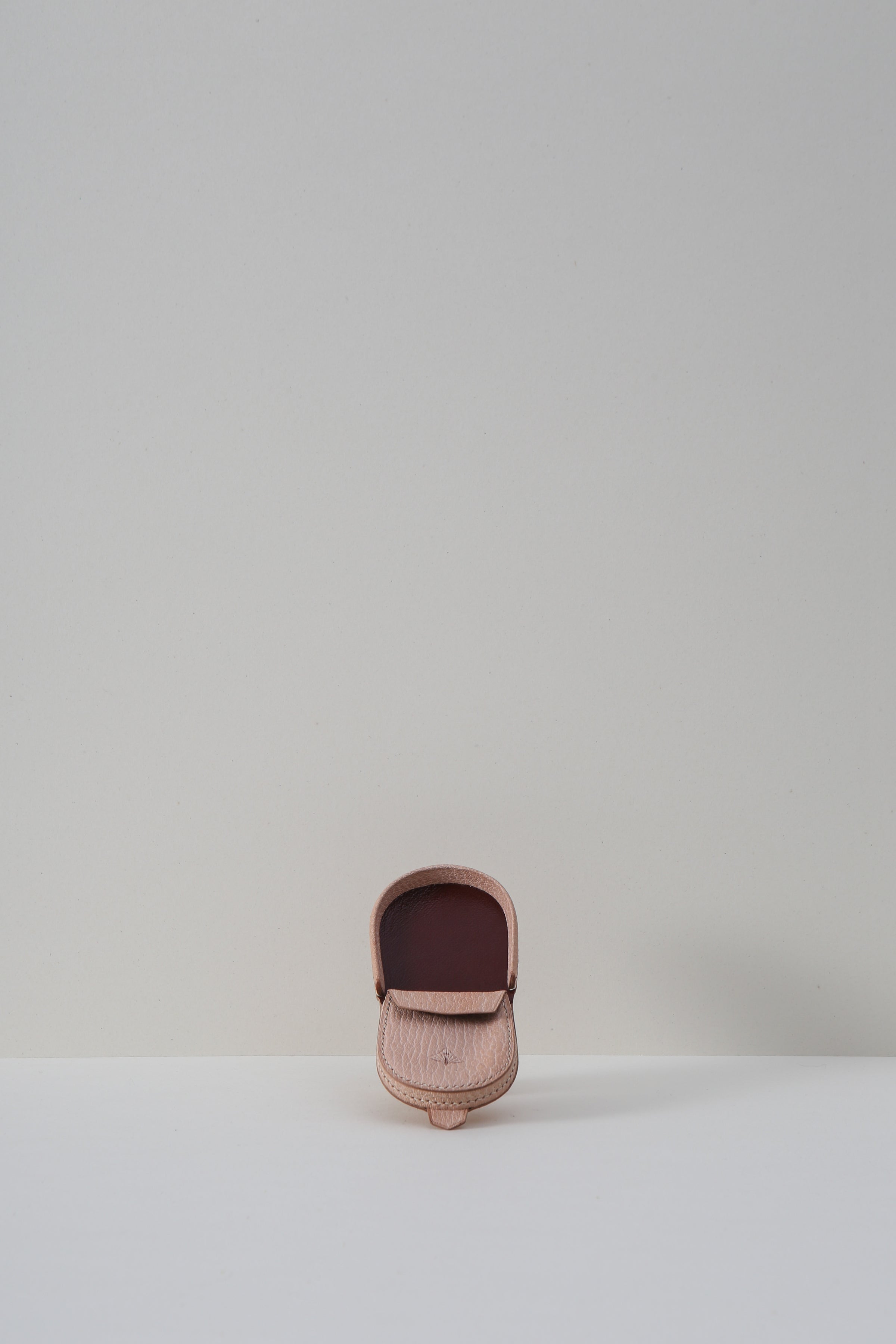 Leather Horseshoe Coin Case