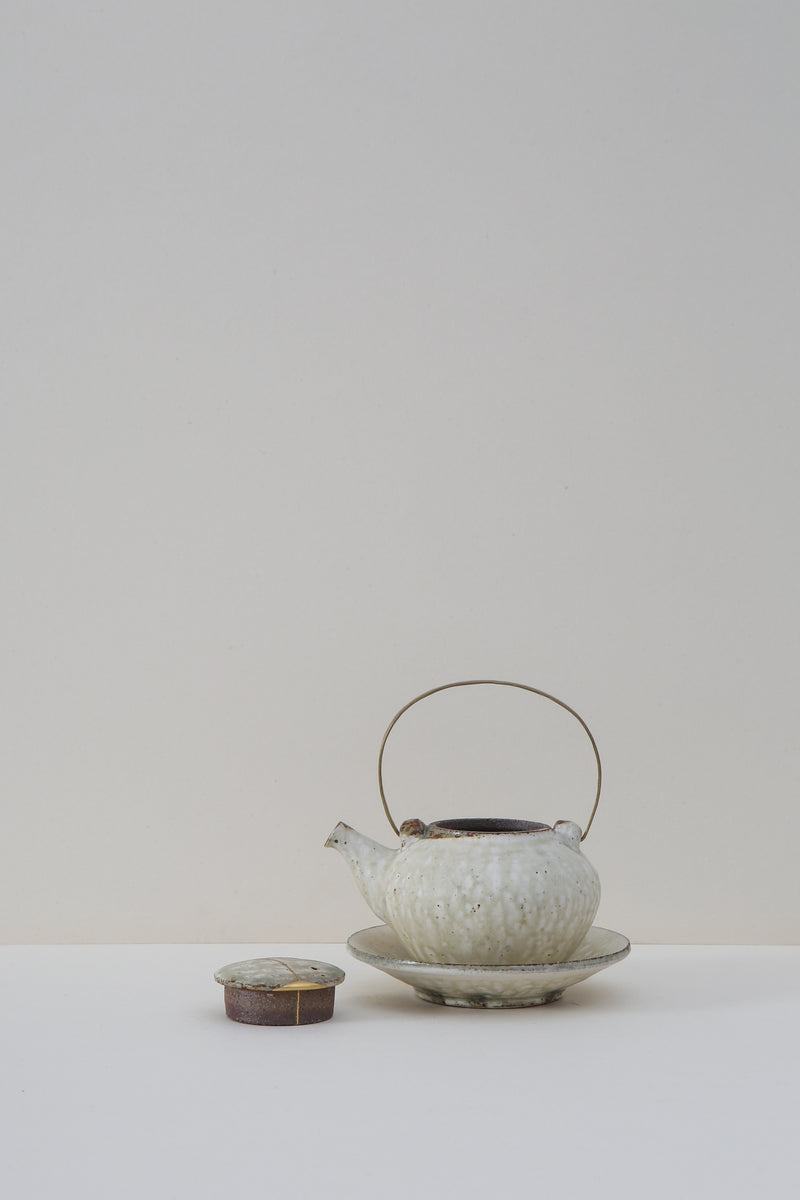Daguan Tea Set with Kintsugi Repair