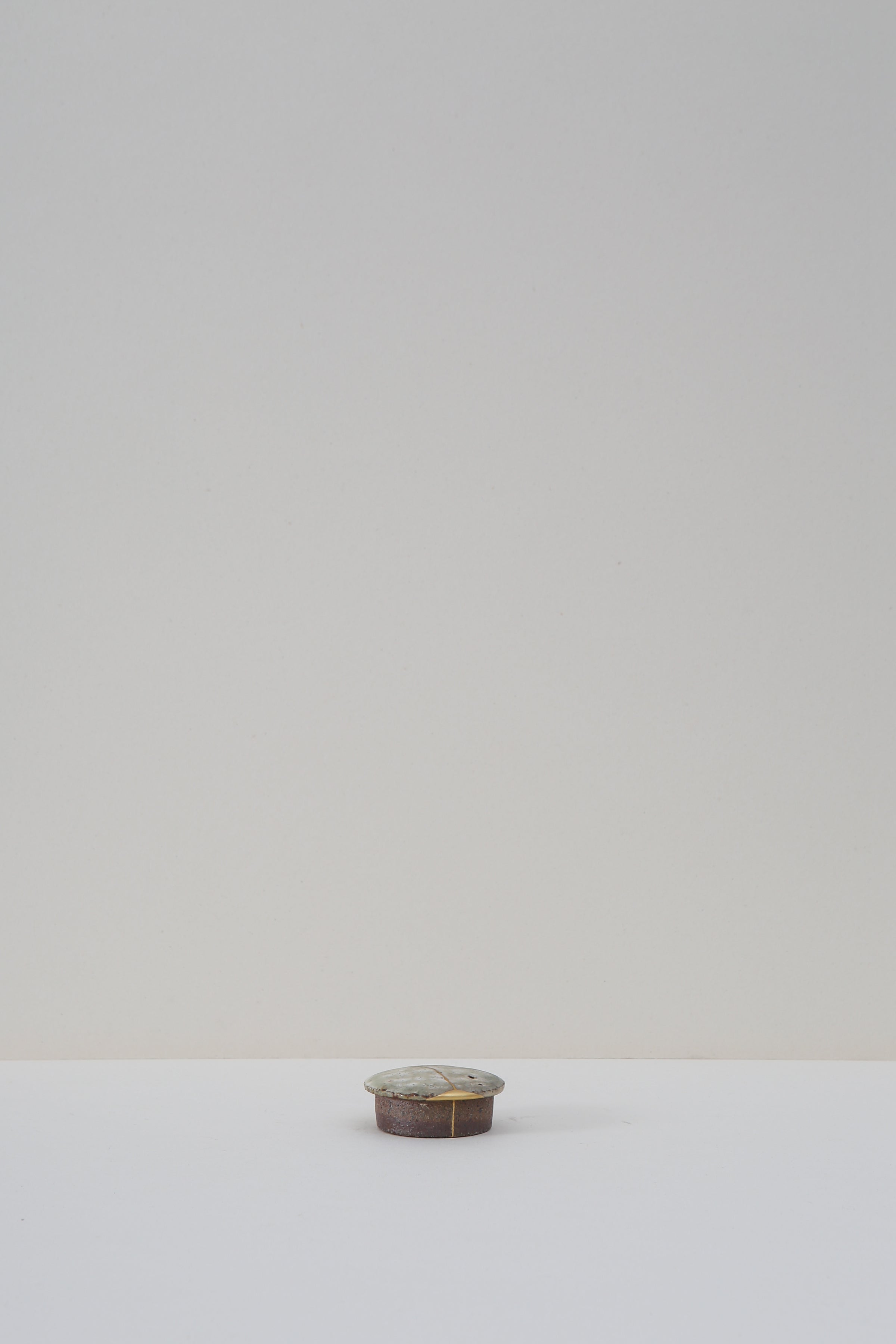 Daguan Tea Set with Kintsugi Repair
