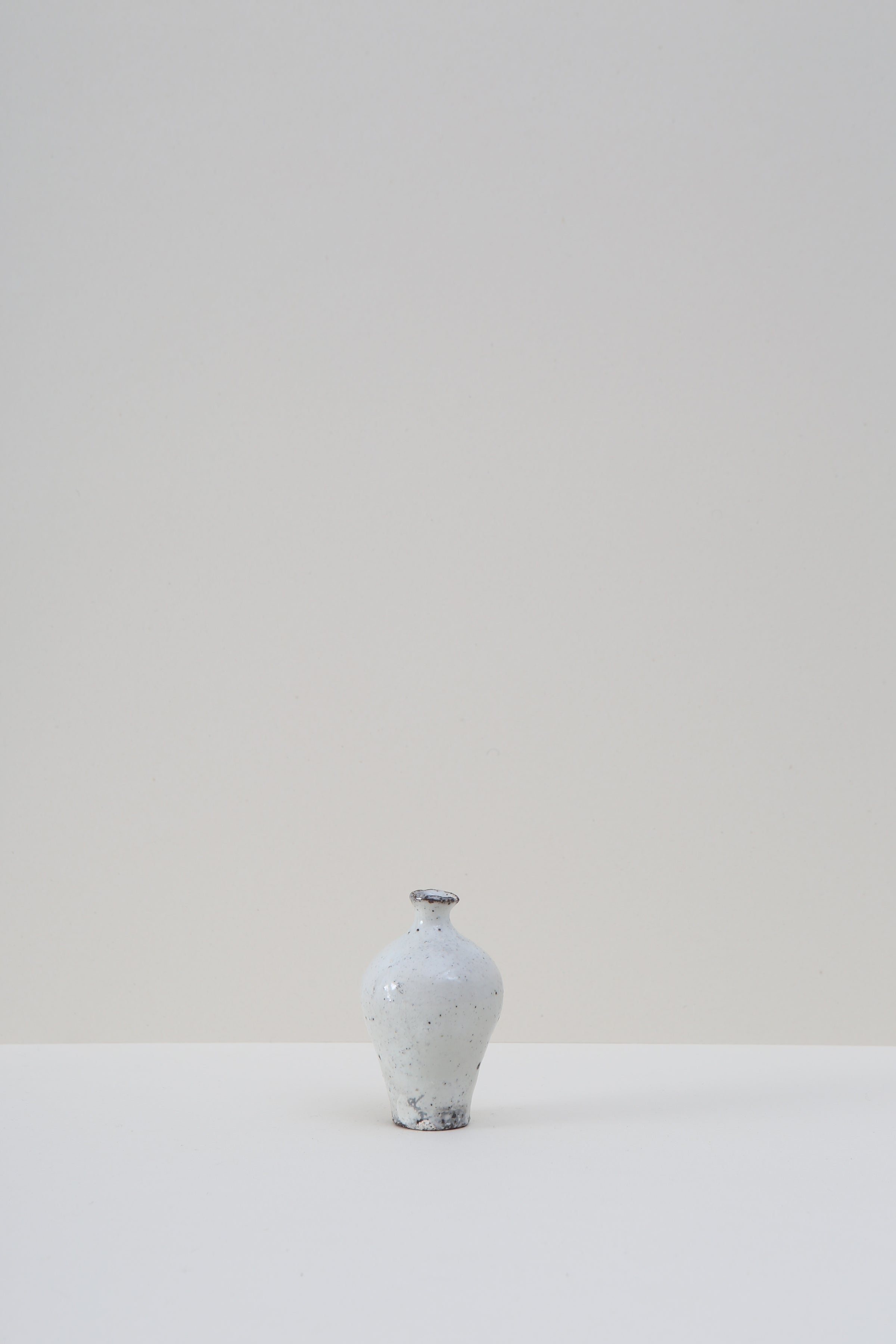 Kaolin Bud Vase