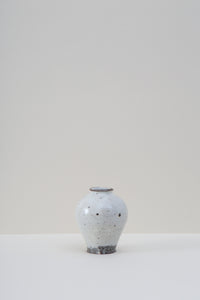 Kaolin Flower Vase