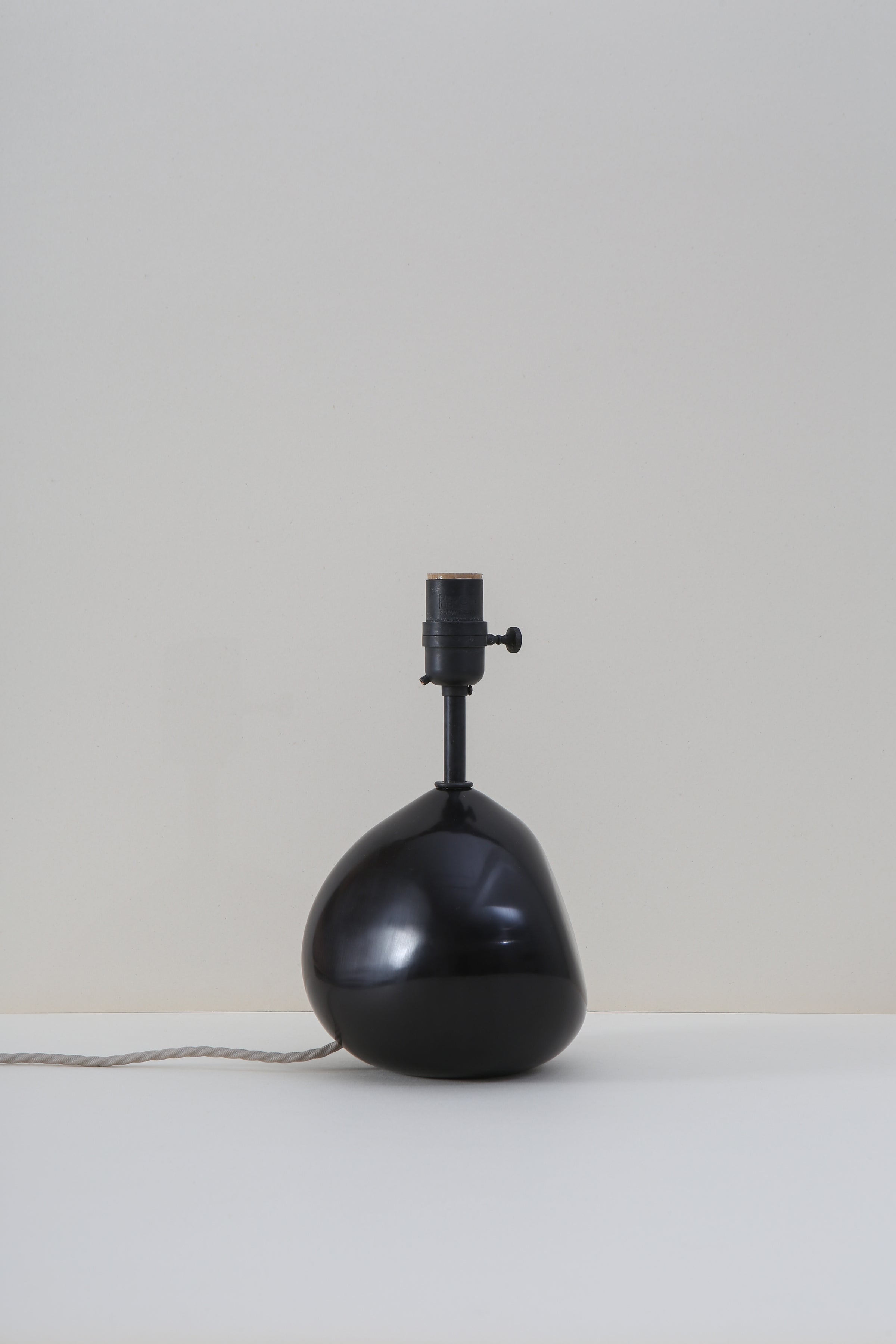Pebble Lamp - V