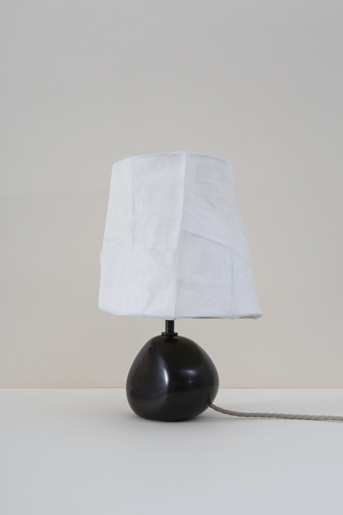 Pebble Lamp - VI