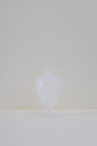 Frosted Veronese Vase - Medium
