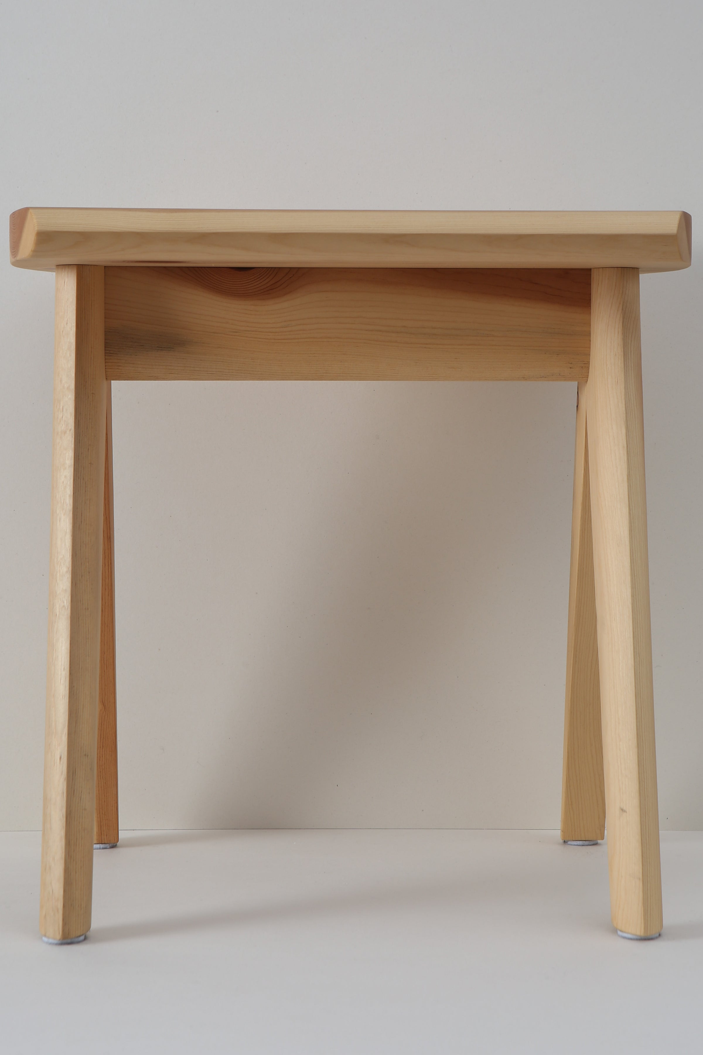 Crest Stool - Oregon Pine